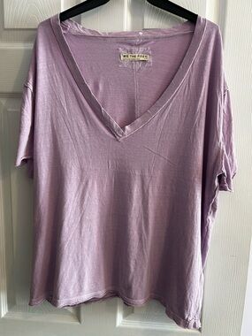We The Free Lilac V-Neck Short Sleeve boxy tee